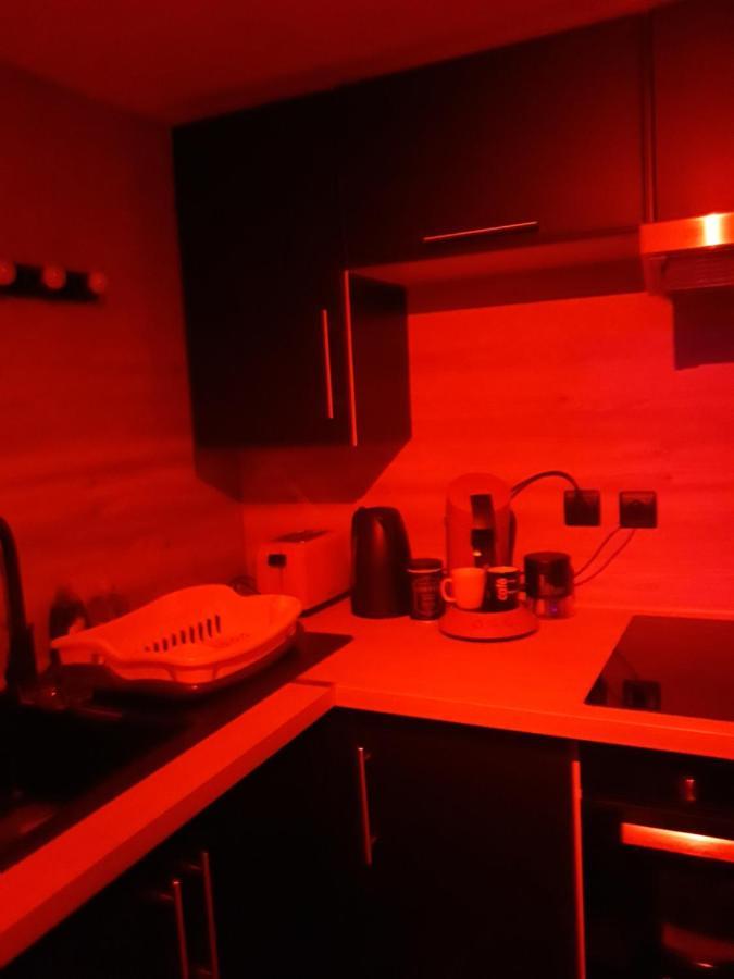 Apartment Le Rouge Et Noir *