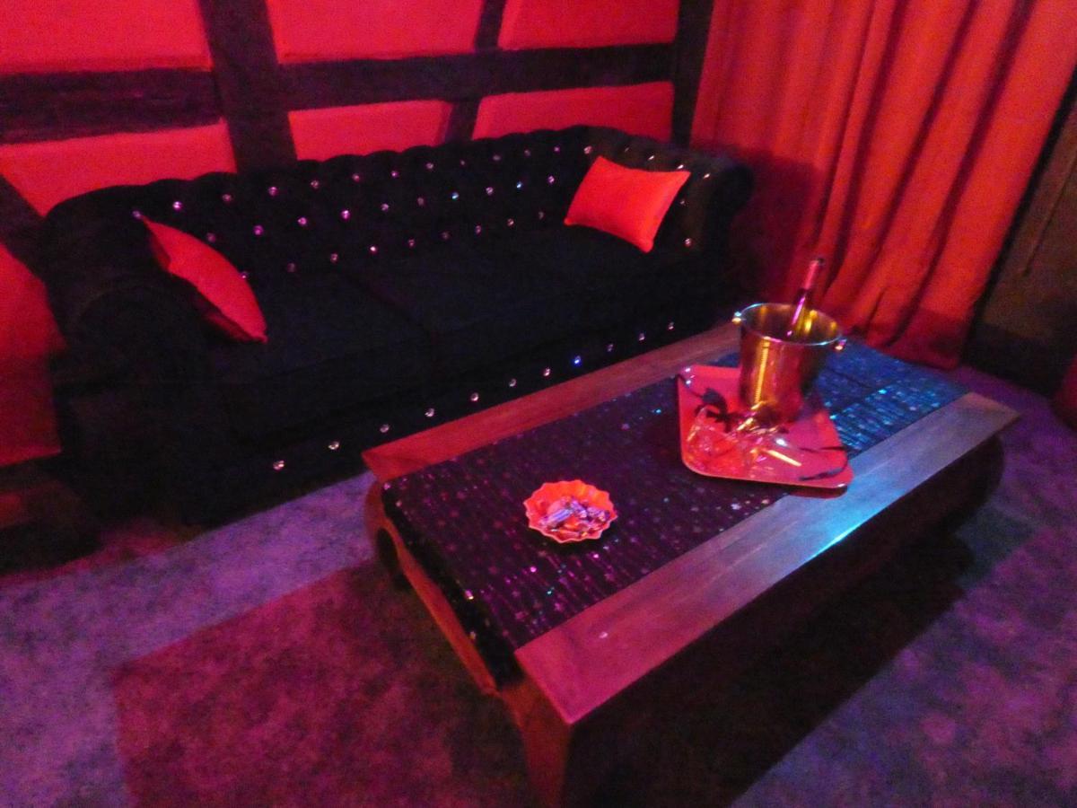 Apartment Le Rouge Et Noir
