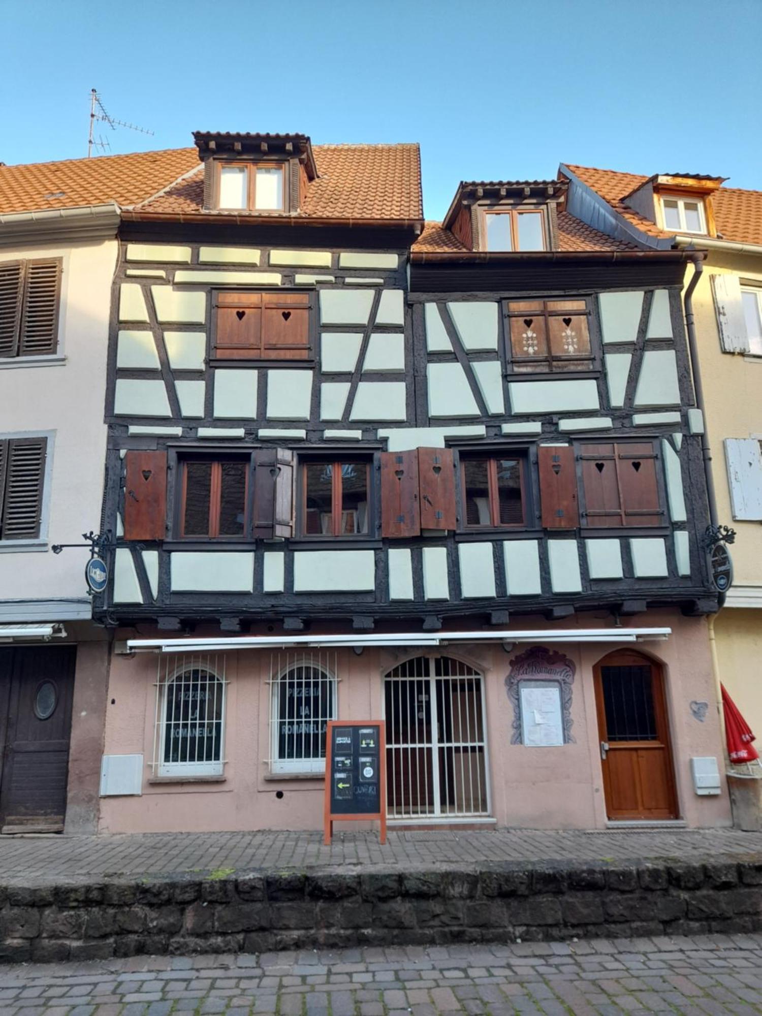 Le Rouge Et Noir Apartment *