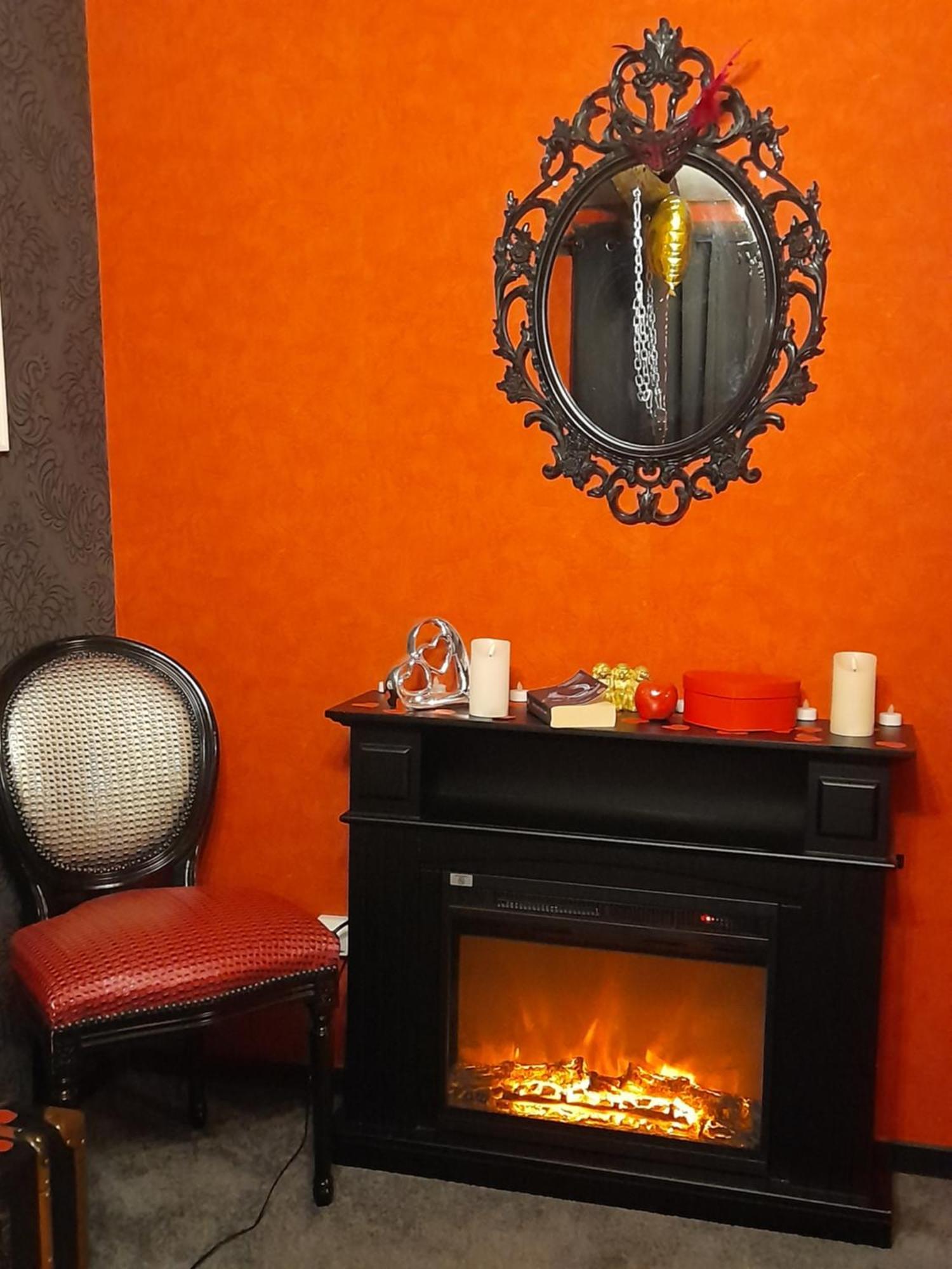 Le Rouge Et Noir Apartment *